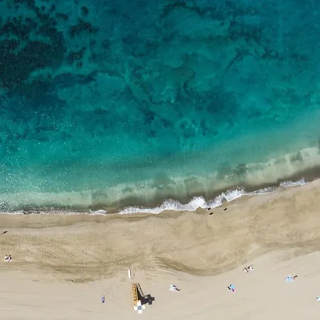 アパート Home2book Atlantic View Cristianos *